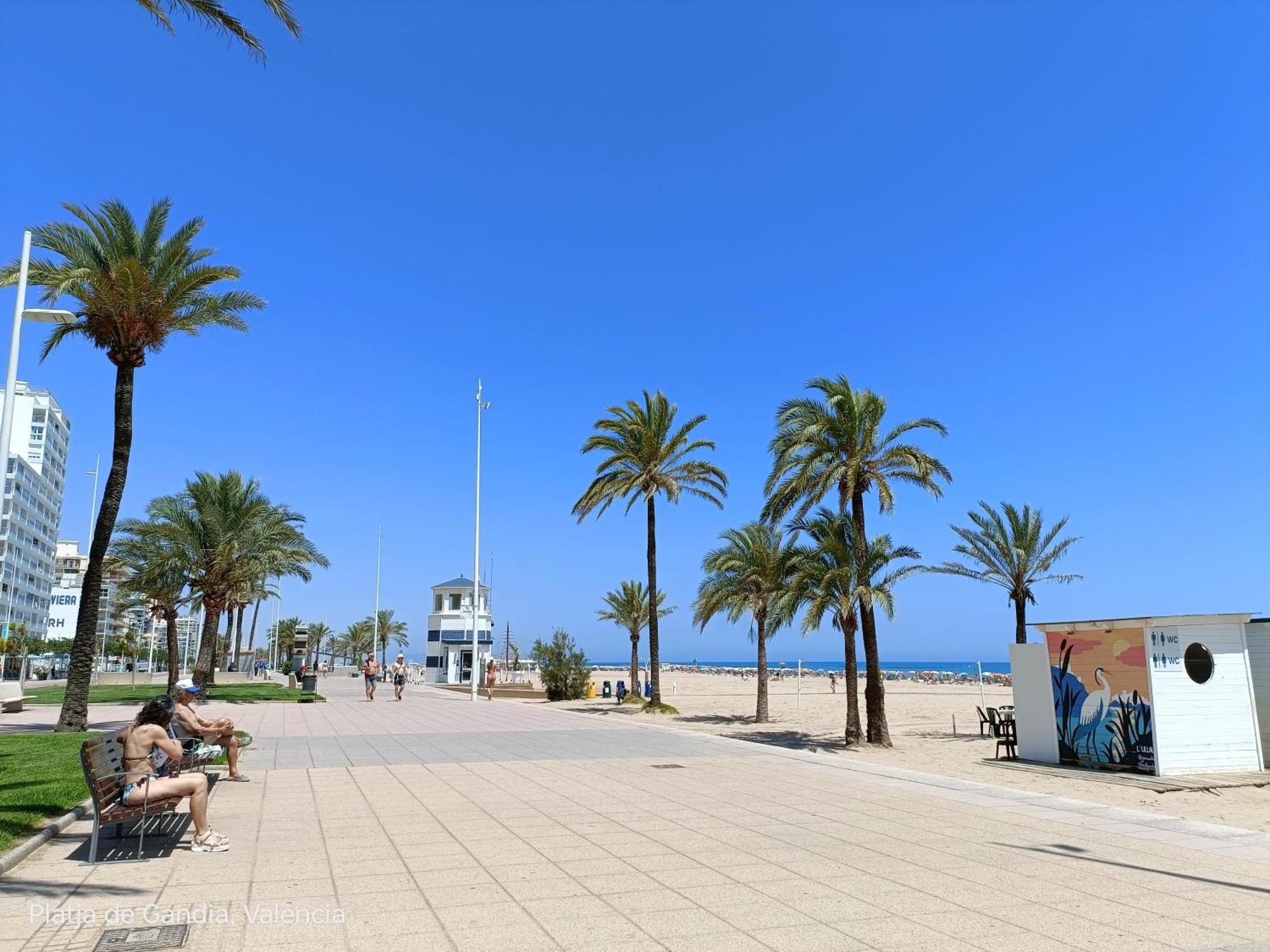 Mare De Deu, Vivienda Vacacional Para Familias Y Mayores De 25 Anos En El Grao De Gandia-Playa Playa de Gandia ภายนอก รูปภาพ